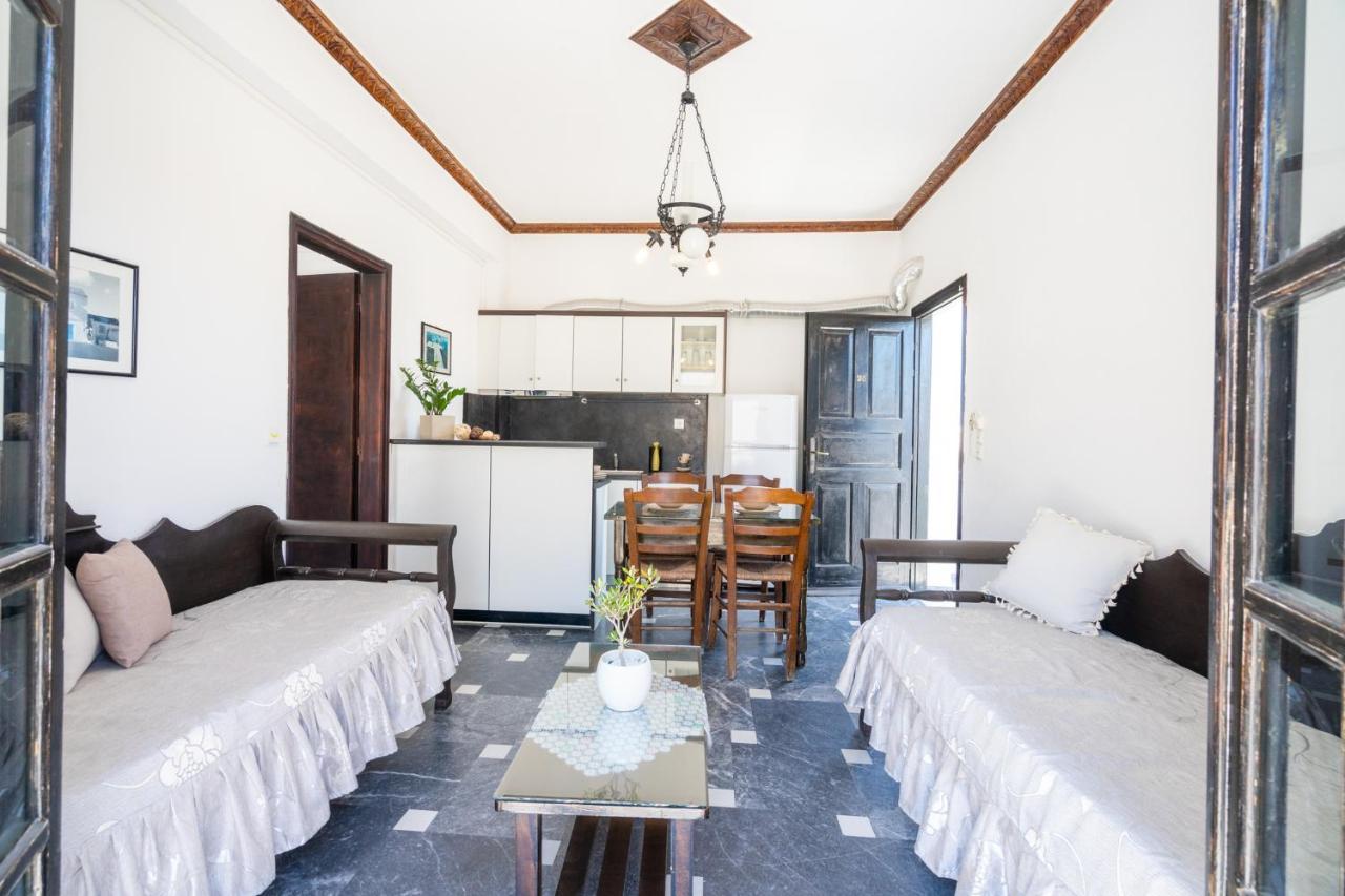 Hotel Koralli Kamári 외부 사진