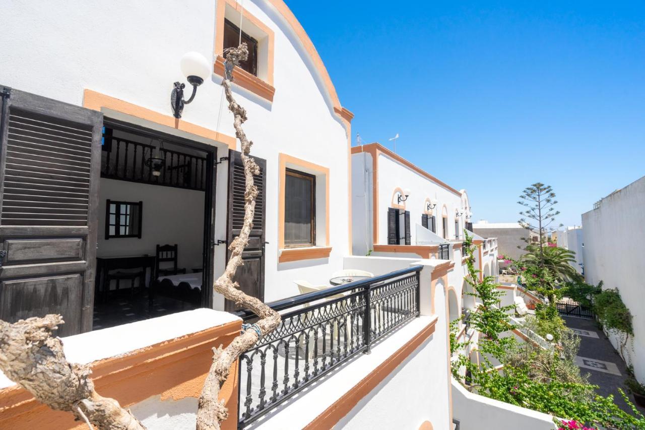 Hotel Koralli Kamári 외부 사진